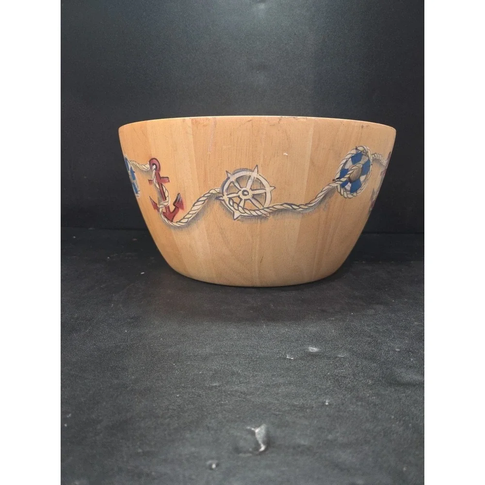 Wooden Ships bring coastal